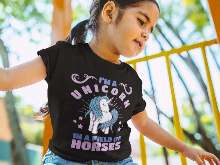 Tricouri personalizate unicorn